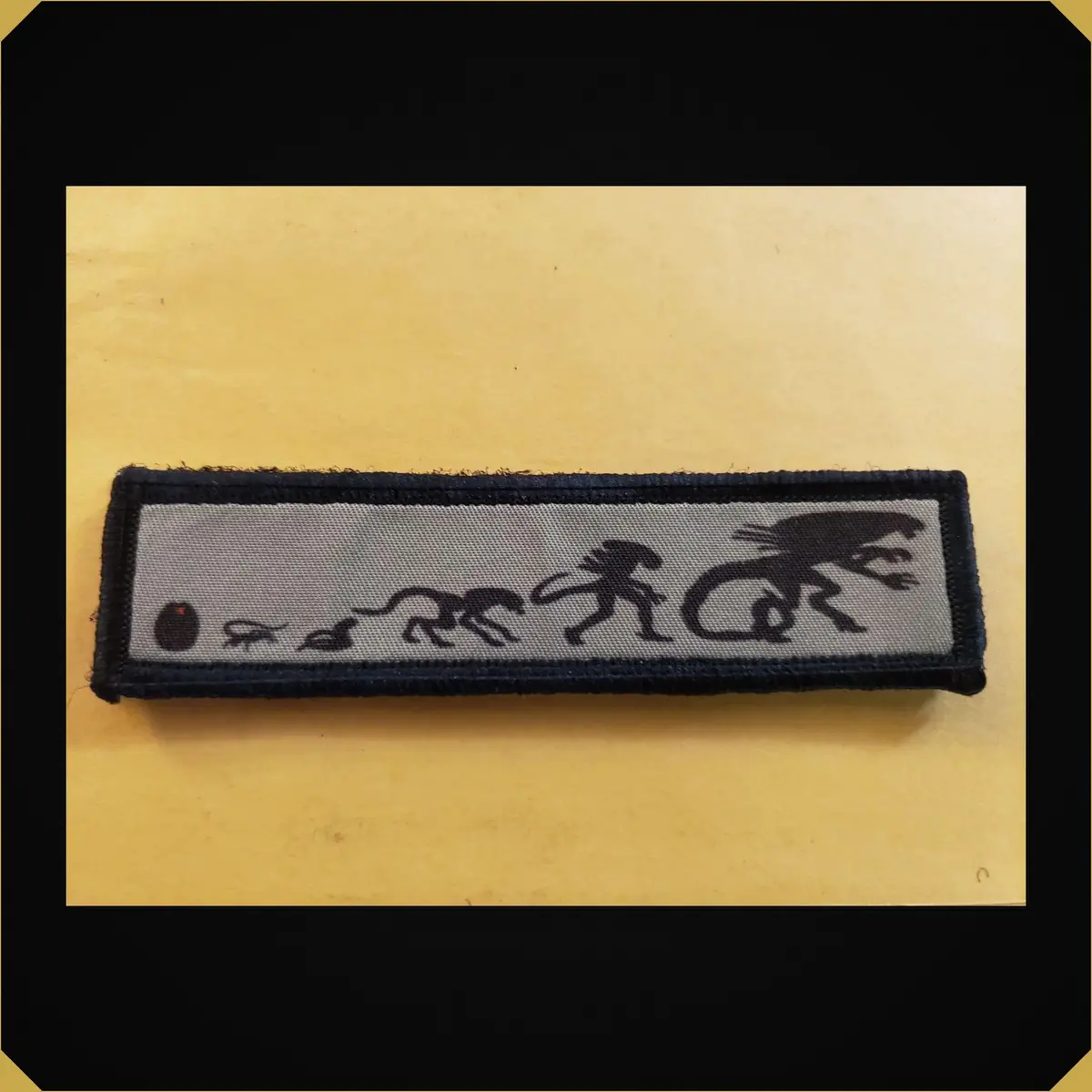 1X4 Aliens Movie Evolution Morale Patch 1