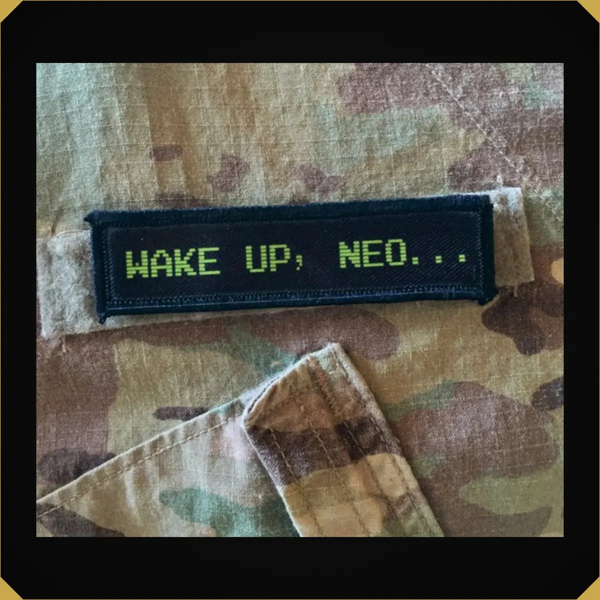 1X4 Matrix Movie Wake Up Neo Morale Patch 1