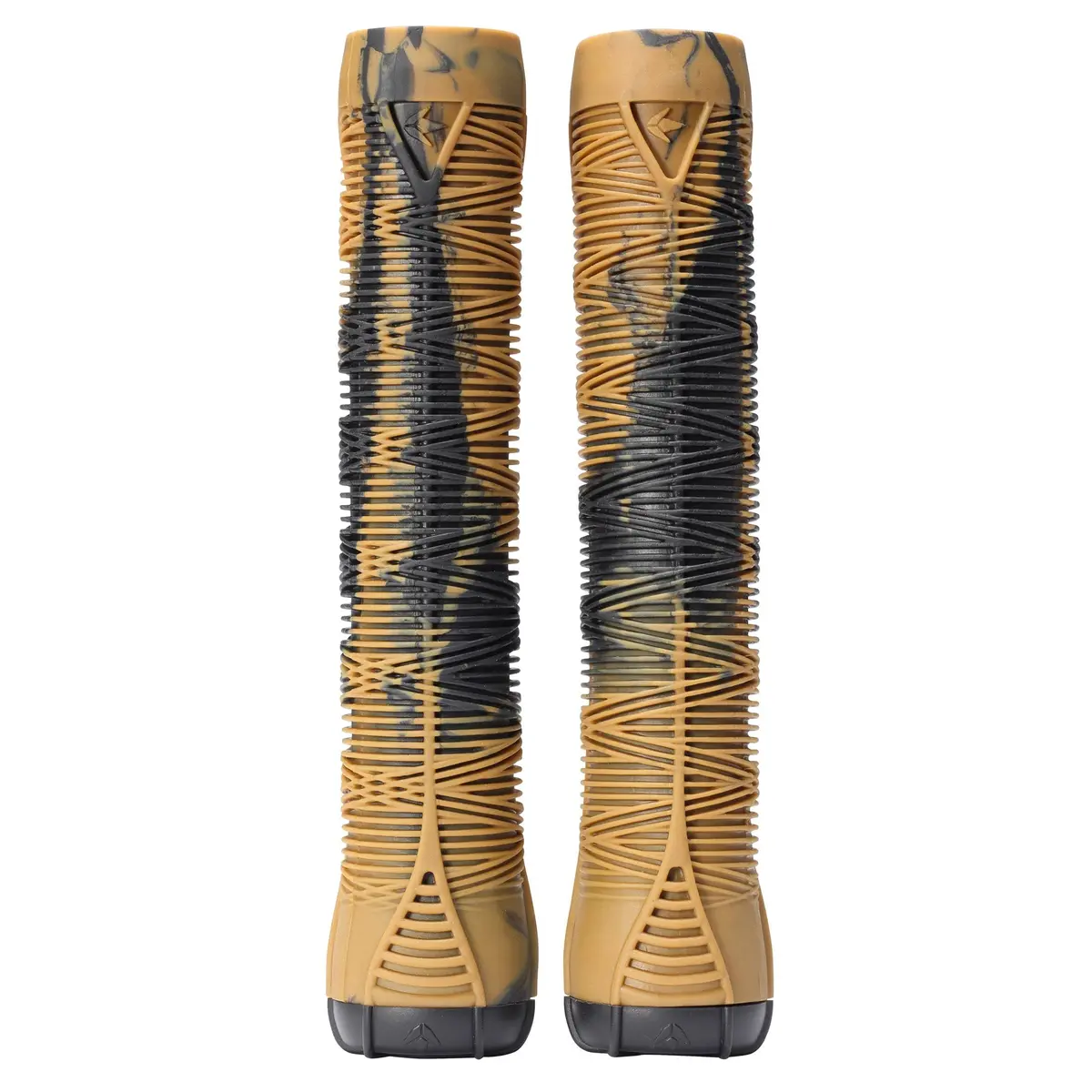 Blunt V2 Scooter Grips, Gum/Black 1