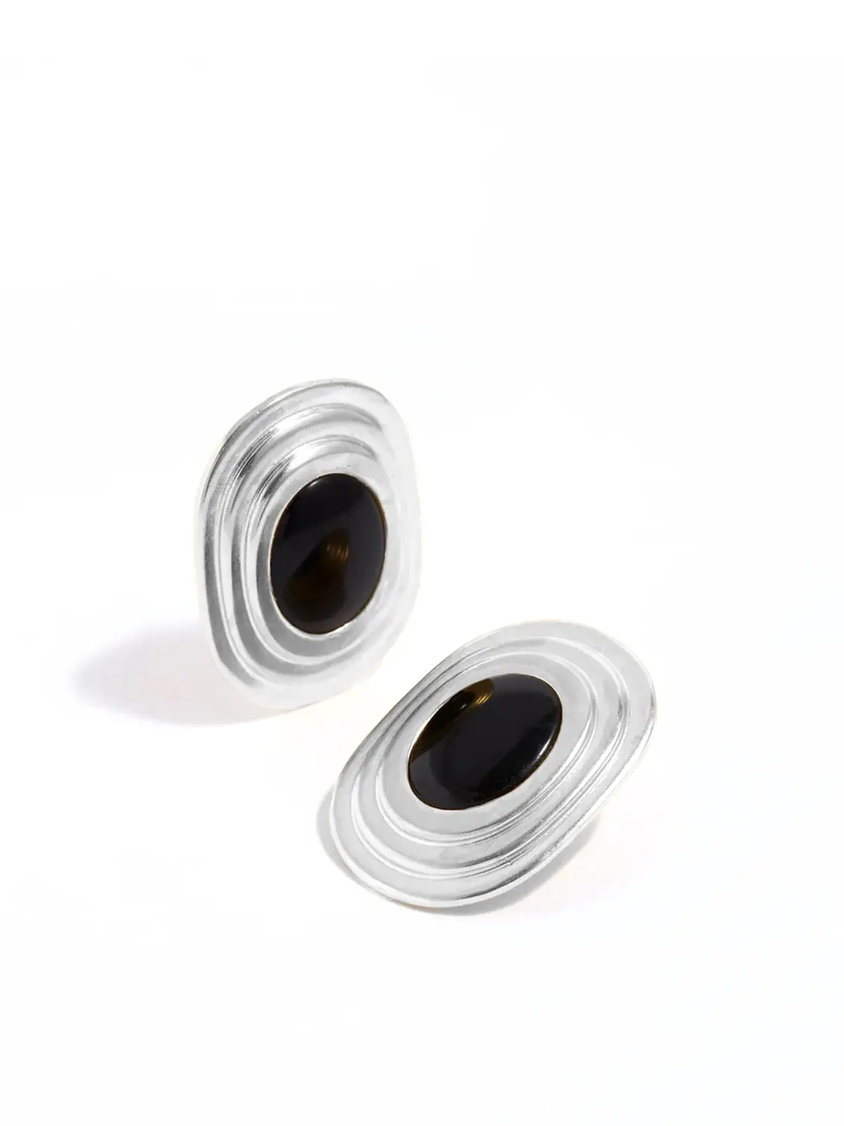 Silver Coco Earrings Silver Black 1