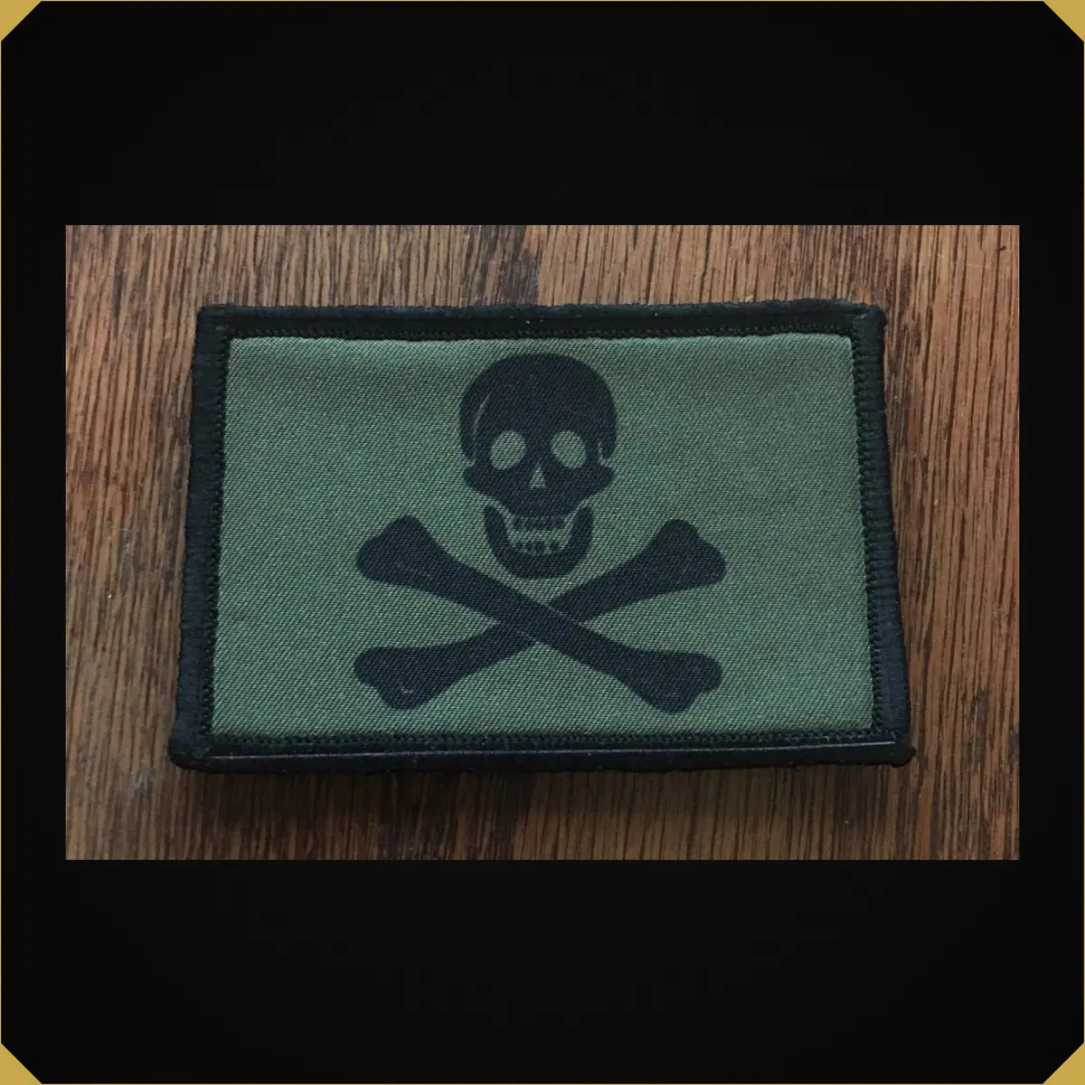 Subdued Pirate Flag Morale Patch 1