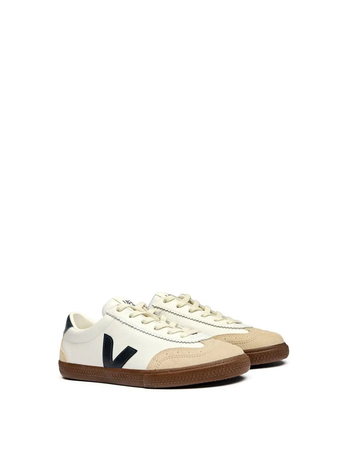Veja Volley Trainers White 2
